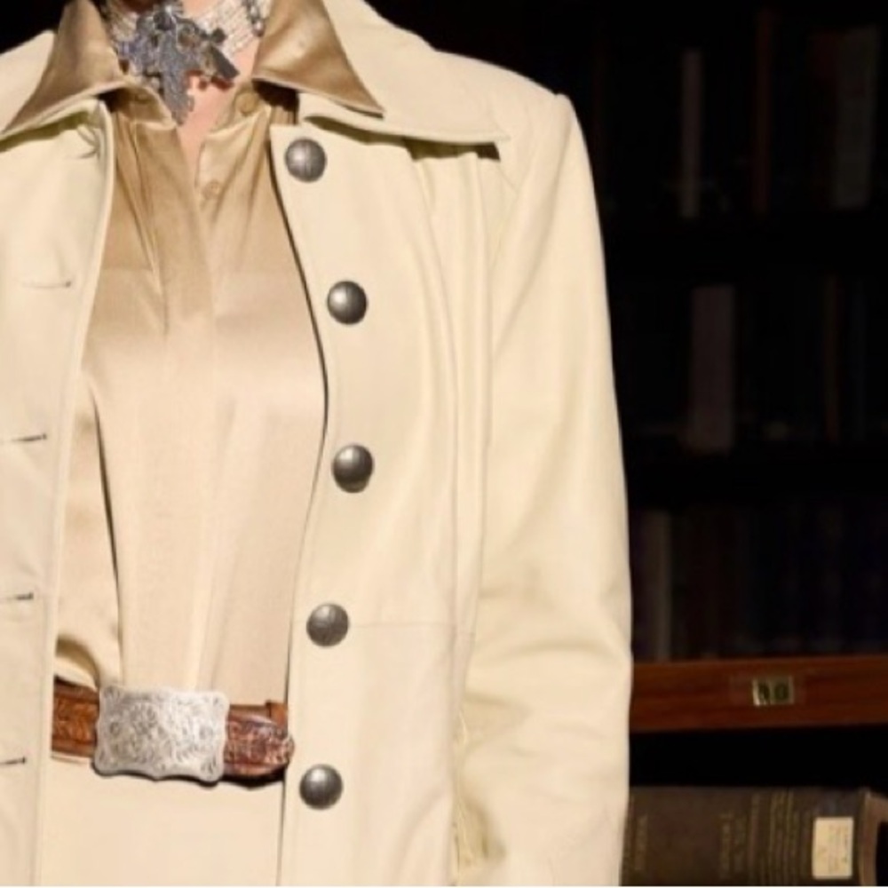Double D Ranch buttery soft leather Bandit Trench Coat in Bone RTL $1295 L NWT - Picture 9 of 11